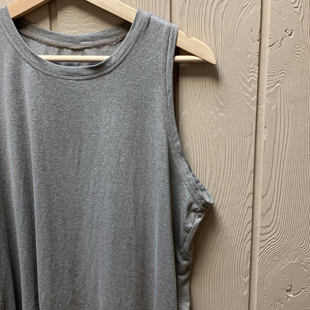 Balance Collection Top - Picture 5 of 9